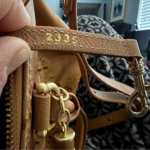 Vintage Brahmin Asher Satchel - Picture 10 of 16